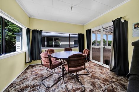 Photo of property in 11 Kent Terrace, Midhirst, Stratford, 4394