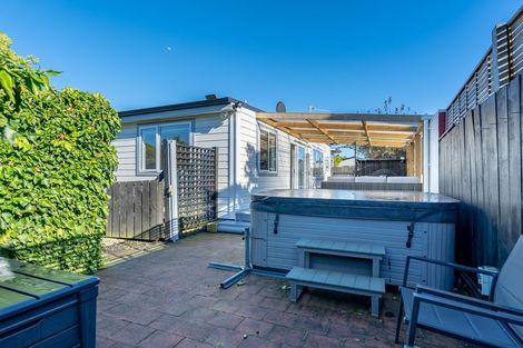 Photo of property in 82 Ravelston Street, Musselburgh, Dunedin, 9013