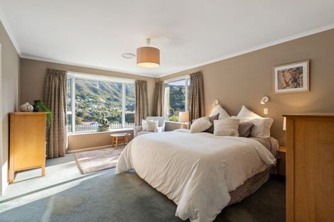 Photo of property in 69 Thatcher Crescent, Crofton Downs, Wellington, 6035