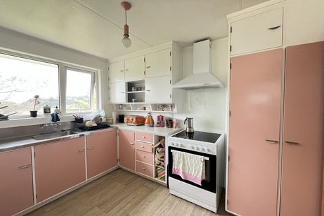 Photo of property in 42 Conclusion Street, Ascot Park, Porirua, 5024