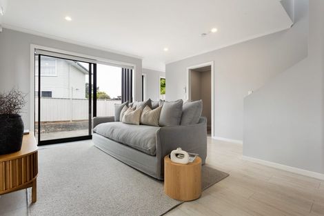 Photo of property in 1u Splitt Avenue, Glenview, Hamilton, 3206