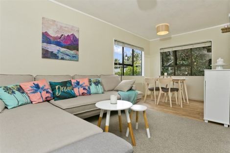 Photo of property in 85b Rosario Crescent, Red Beach, 0932