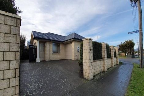 Photo of property in 266 Burwood Road, Burwood, Christchurch, 8083