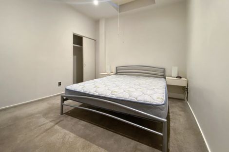 Photo of property in Hb Apartments, 1/3 Holland Street, Te Aro, Wellington, 6011