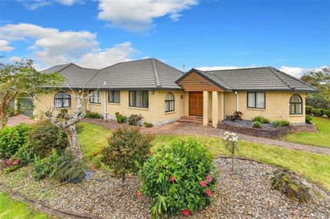 Photo of property in 71 Glenross Drive, Wattle Downs, Auckland, 2103