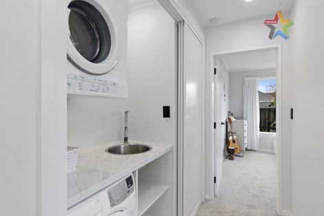 Photo of property in 2/74 Dyer Street, Epuni, Lower Hutt, 5011