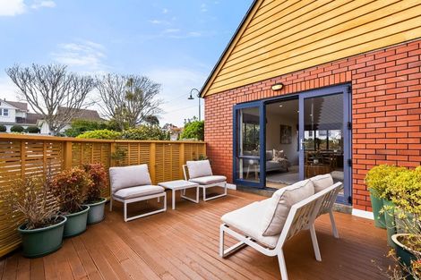 Photo of property in 58 Friend Street, Karori, Wellington, 6012