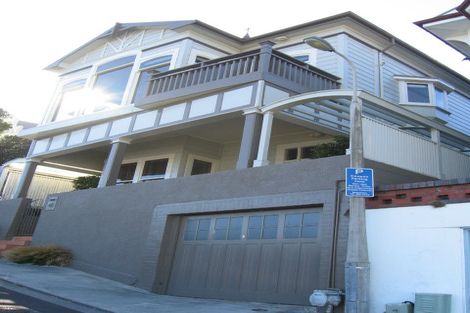 Photo of property in 48 Mcfarlane Street, Mount Victoria, Wellington, 6011