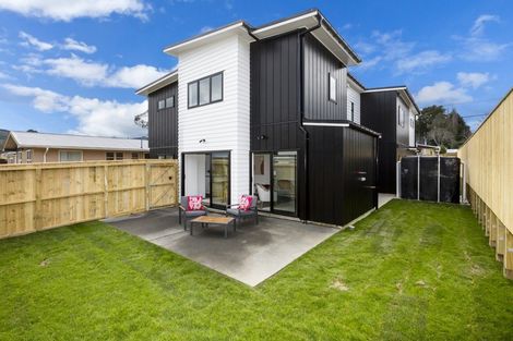 Photo of property in 42b Moeraki Road, Maoribank, Upper Hutt, 5018