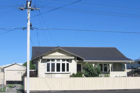 Photo of property in 22 Hume Street, Alicetown, Lower Hutt, 5010
