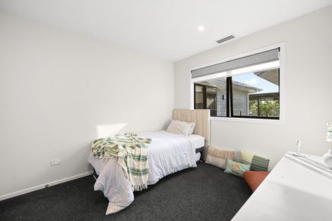 Photo of property in 8 Paiaka Place, Rototuna North, Hamilton, 3210