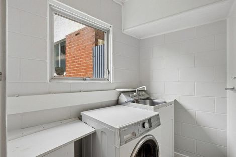 Photo of property in 2 Mccrea Street, Mornington, Dunedin, 9011