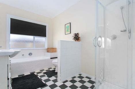 Photo of property in 45a Park Road, Greenmeadows, Napier, 4112