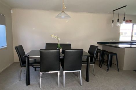 Photo of property in 14a Glen Road, Stokes Valley, Lower Hutt, 5019