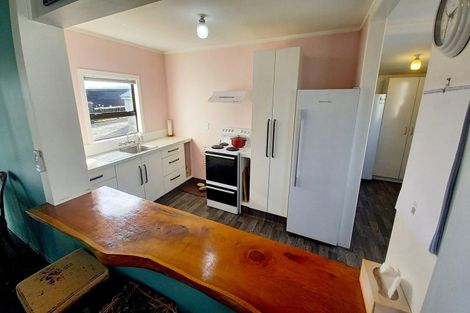 Photo of property in 9 Milton Street, Ohai, 9635