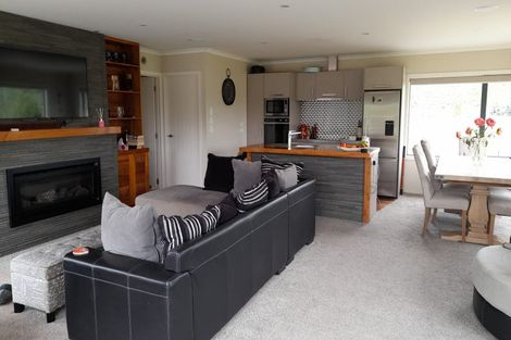 Photo of property in 7 Hardacre Place, Omarama, 9412