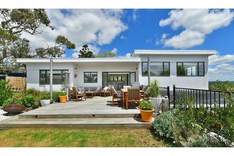 Photo of property in 6 Brian Crescent, Stanmore Bay, Whangaparaoa, 0932