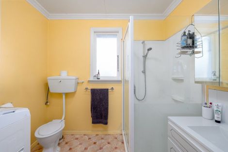 Photo of property in 20 Rugby Street, Waimate, 7924