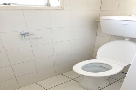 Photo of property in 2/13 Steele Street, Meadowbank, Auckland, 1072