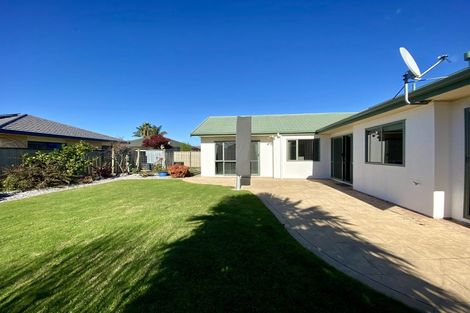 Photo of property in 9 Flemington Place, Taradale, Napier, 4112