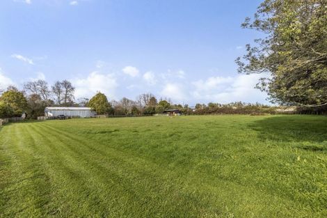 Photo of property in 154 Main Road, Levin, 5510