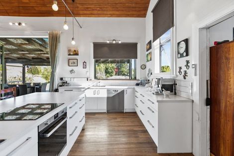 Photo of property in 284 White Road, Waipawa, Otane, 4277