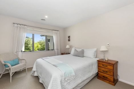 Photo of property in 5 The Peninsula, Huntington, Hamilton, 3210