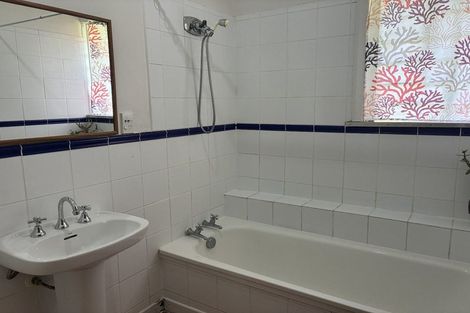 Photo of property in 3 Whitmore Road, Mount Roskill, Auckland, 1041