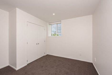 Photo of property in 2/25 Kitchener Terrace, Johnsonville, Wellington, 6037