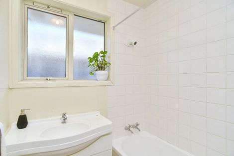 Photo of property in 60 Wingate Street, Redwood, Christchurch, 8051