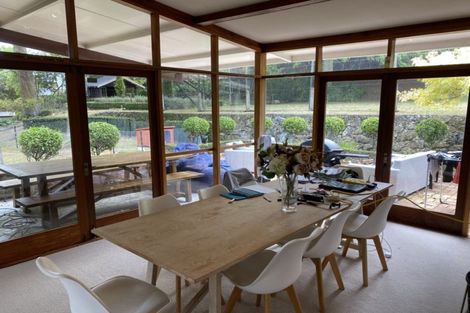 Photo of property in 69 Pupuke Road, Birkenhead, Auckland, 0627