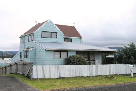 Photo of property in 7 Caroline Heights, Omaha, 0986