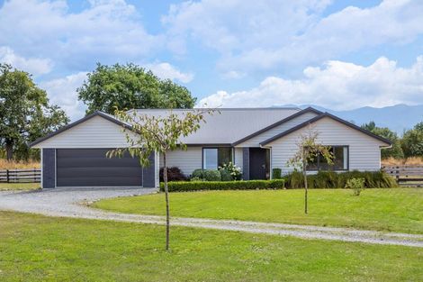 Photo of property in 471 State Highway 2, Opaki, Masterton, 5871
