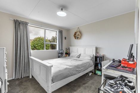 Photo of property in 86 Dunbeath Crescent, Kew, Invercargill, 9812