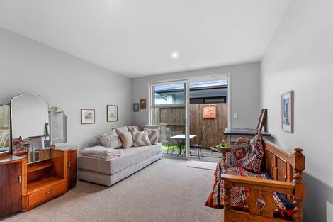 Photo of property in 90 Saint Pauls Drive, Brookfield, Tauranga, 3110
