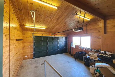 Photo of property in 16 Allman Drive, Coromandel, 3506