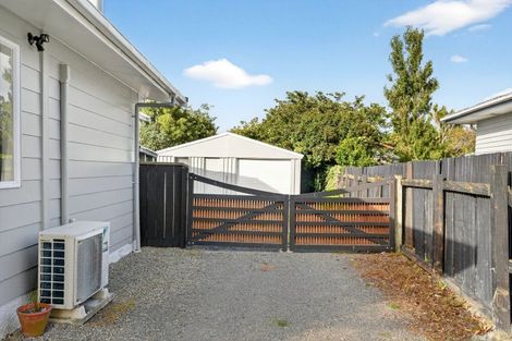 Photo of property in 19 Hardie Grove, Featherston, 5710