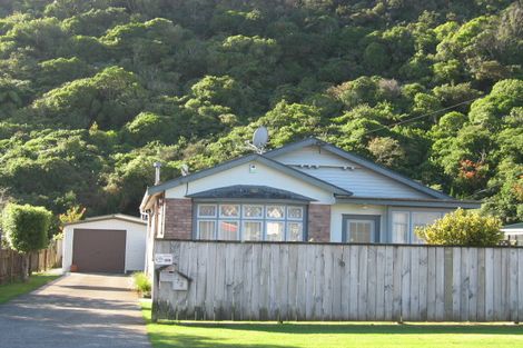 Photo of property in 73 Gillespies Road, Birchville, Upper Hutt, 5018