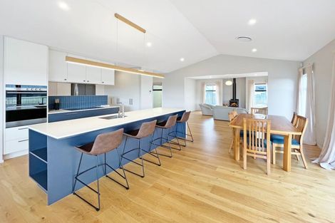 Photo of property in 6 Carex Rise, Cracroft, Christchurch, 8022