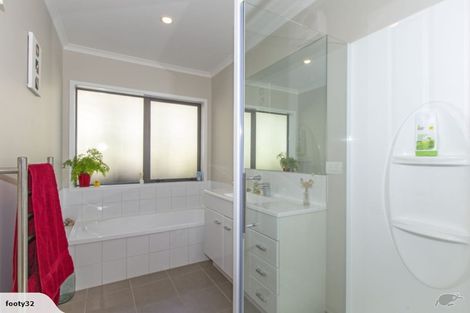 Photo of property in 18a Nathan Avenue, Paraparaumu Beach, Paraparaumu, 5032