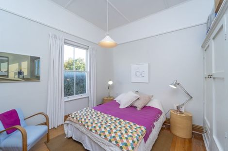 Photo of property in 10 Daniel Street, Martinborough, 5711