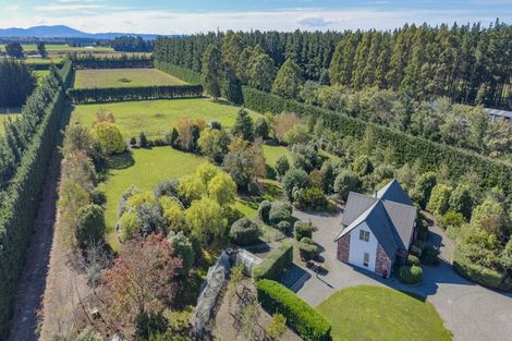 Photo of property in 1744 Tram Road, Swannanoa, Rangiora, 7475