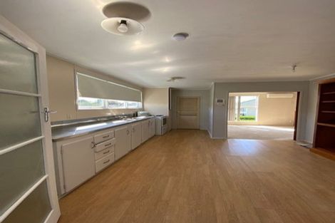 Photo of property in 9a Dennis Road, Papatoetoe, Auckland, 2025