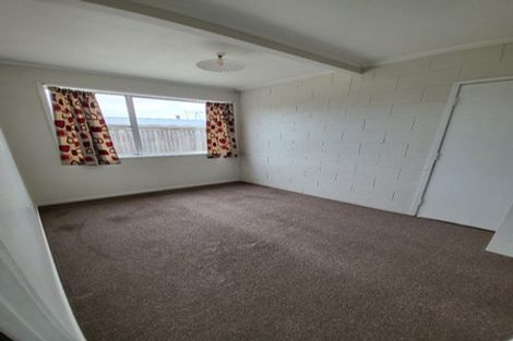 Photo of property in 200 Bucklands Beach Road, Bucklands Beach, Auckland, 2012