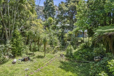 Photo of property in 184 Atkinson Road, Titirangi, Auckland, 0604