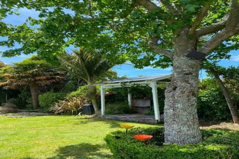 Photo of property in 22 Takiroa Street, Urenui, 4375