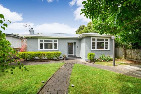 Photo of property in 10 Hardie Street, Hokowhitu, Palmerston North, 4410