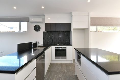 Photo of property in 29 Sanremo Lane, Stanmore Bay, Whangaparaoa, 0932