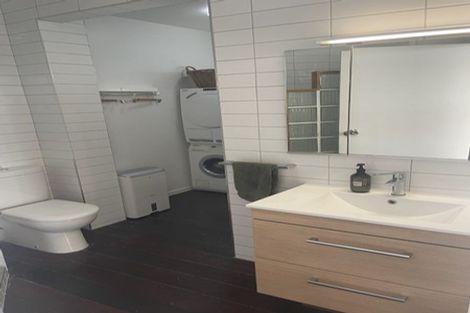 Photo of property in Bond Store Apartments, 8f Egmont Street, Te Aro, Wellington, 6011