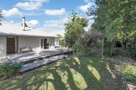 Photo of property in 77 Royal Road, Massey, Auckland, 0614